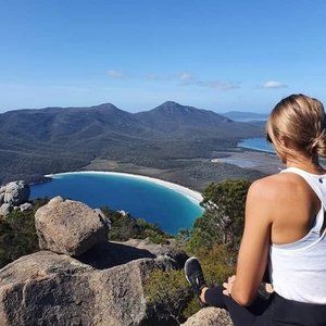 Meet your Posher, Casey